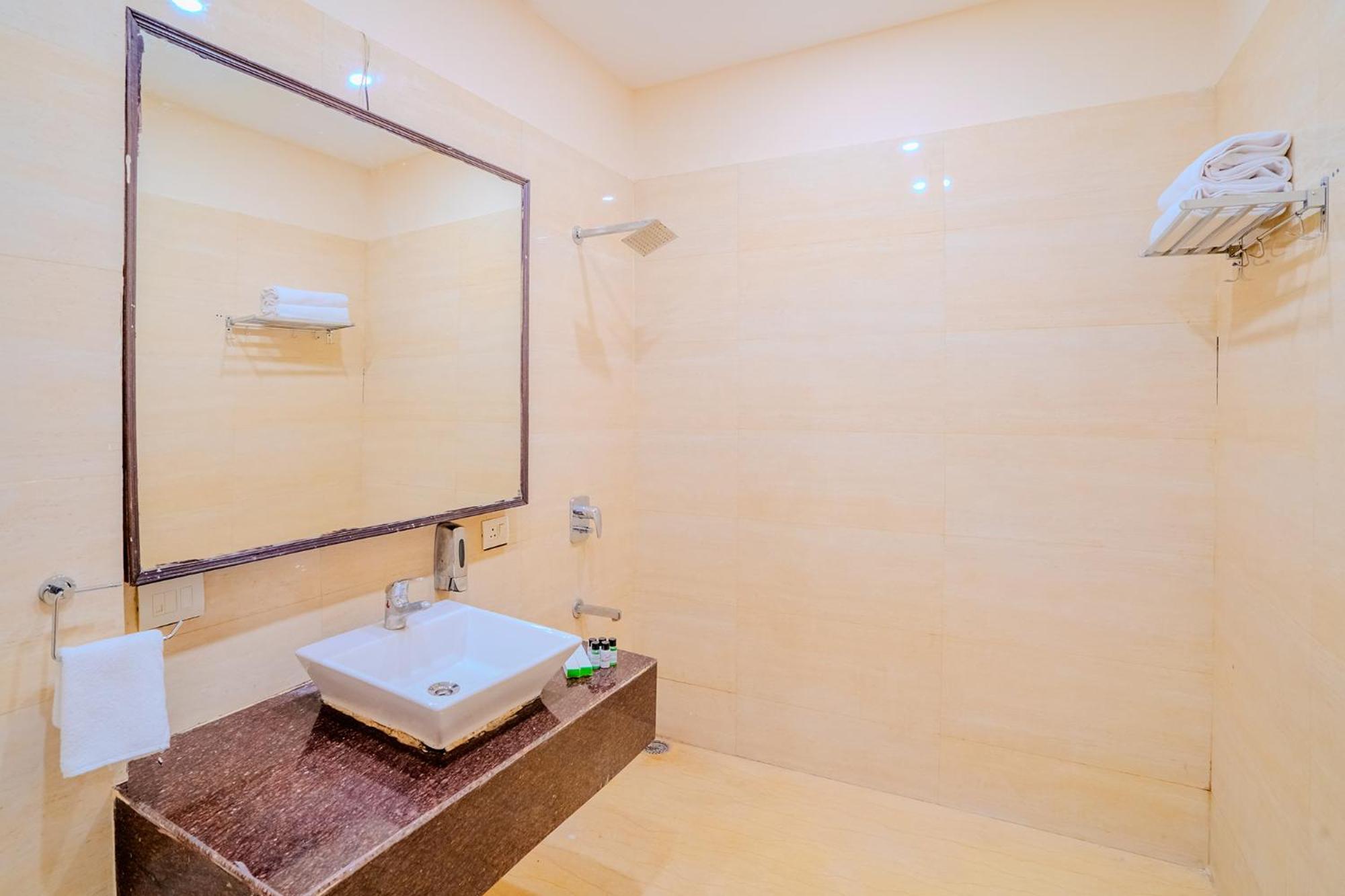 Fabhotel Polovictory Palace جايبور المظهر الخارجي الصورة
